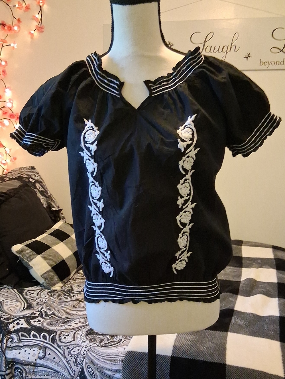 Art And Soul Black Puff Sleeve Blouse with White Floral Embroidery